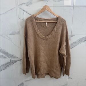 🫧BOGO -Free People Brookside oversized sweater in desert camel brown - small